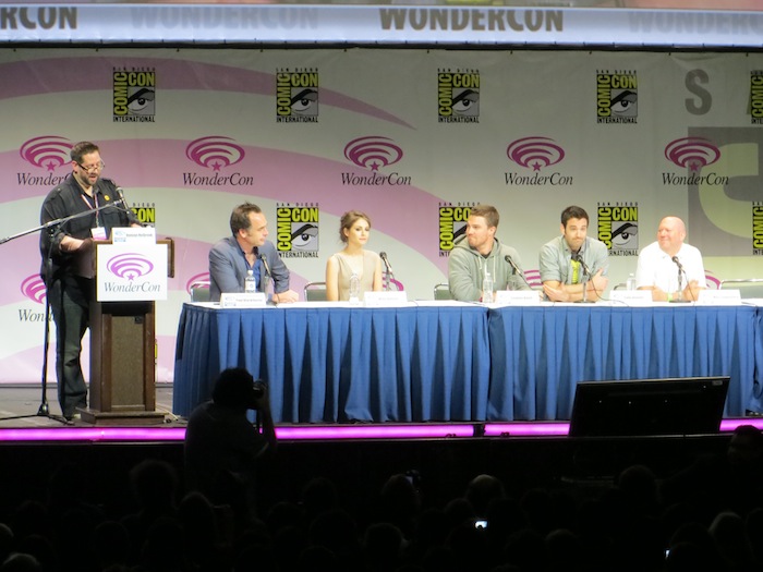 Arrow at WonderCon: Pictures, Press Room Interviews, Threats By Security and Joss Whedon?